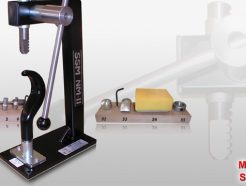 jaakiekko-niittauskone